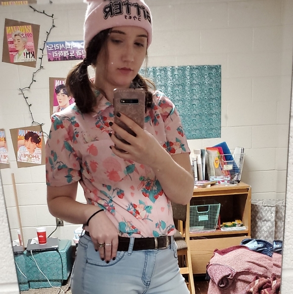 Meet your Posher, Kristen - Picture 4 of 4